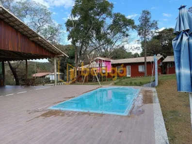 Fazenda/Sítio com 6 Quartos à venda, 320m² no Vargem Bento da Costa, Esmeraldas