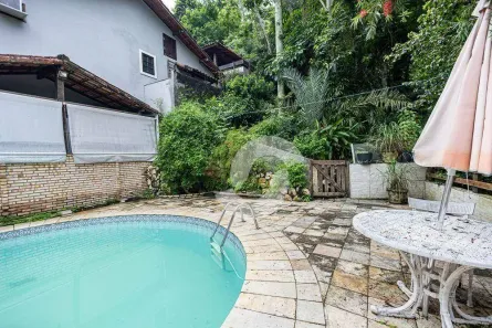 Casa com 5 Quartos à venda, 540m² no Vila Progresso, Niterói