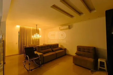 Sobrado com 3 Quartos à venda, 174m² no Morada do Ouro, Cuiabá