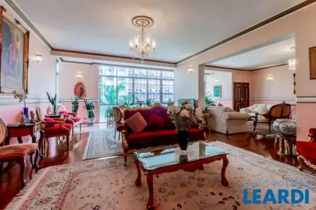 Apartamento com 3 Quartos à venda, 315m² no República, São Paulo