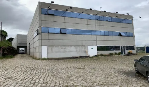 Galpão/Depósito/Armazém para alugar, 1537m² no Padroeira, Osasco