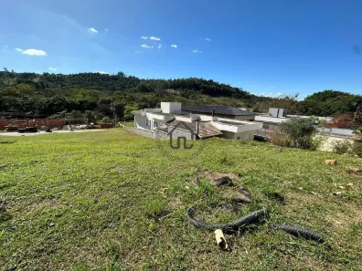 Lote/Terreno à venda, 686m² no Residencial Aziz Louveira, Louveira