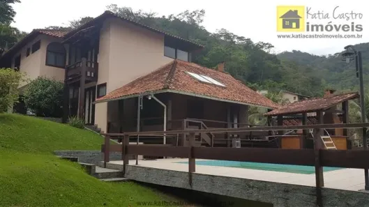 Casa de Condomínio com 3 Quartos à venda, 390m² no Santo Antônio, Niterói