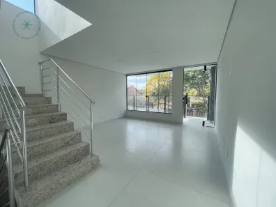 Casa com 3 Quartos à venda, 172m² no Planalto, Belo Horizonte