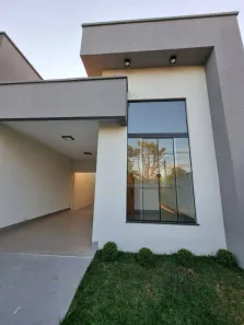 Casa com 3 Quartos à venda, 227m² no Goiânia 2, Goiânia