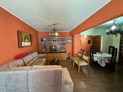 Apartamento com 3 Quartos à venda, 130m² no Jardim Lindóia, Porto Alegre