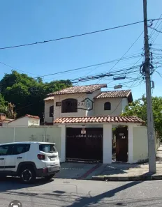 Casa com 3 Quartos à venda, 226m² no Piratininga, Niterói