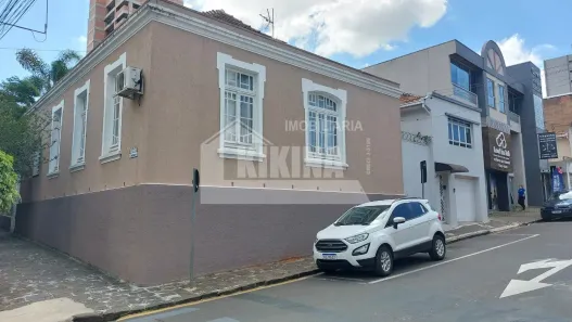 Imóvel Comercial com 4 Quartos à venda, 250m² no Centro, Ponta Grossa