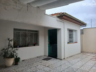 Casa com 3 Quartos à venda, 141m² no Vila Santa Catarina, Americana
