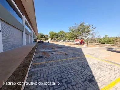 Ponto Comercial com 1 Quarto para alugar, 900m² no Samambaia Sul, Brasília
