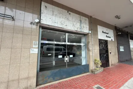 Ponto Comercial para alugar, 390m² no Santa Helena, Juiz de Fora