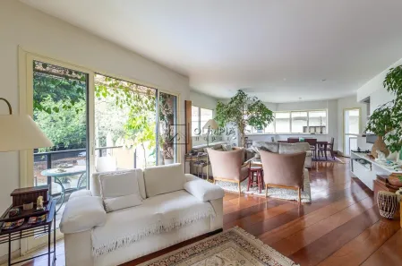 Apartamento com 3 Quartos à venda, 220m² no Jardim das Bandeiras, São Paulo