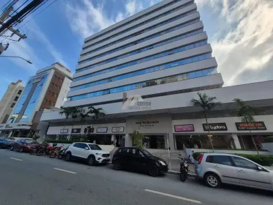 Sala Comercial à venda, 100m² no Trindade, Florianópolis