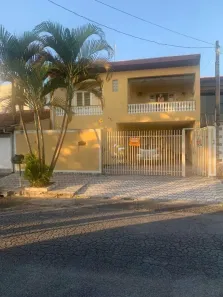 Sobrado com 3 Quartos à venda, 180m² no Parque São Luís, Taubaté