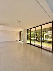 Casa com 5 Quartos à venda, 730m² no Lagoa Redonda, Fortaleza