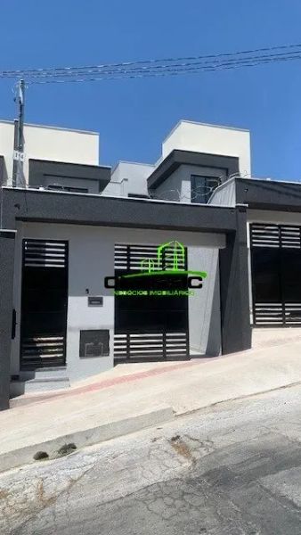 Casa com 3 quartos — Santa Amélia, Belo Horizonte