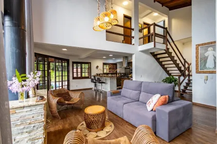 Fazenda/Sítio com 3 Quartos à venda, 232m² no Rondinha, Campo Largo