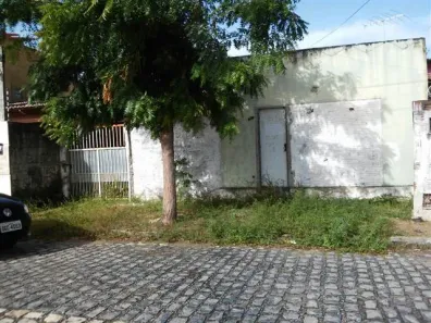 Lote/Terreno à venda, 250m² no Emaús, Parnamirim