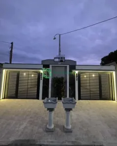 Casa com 2 Quartos à venda, 85m² no Balneário Itaóca, Mongaguá