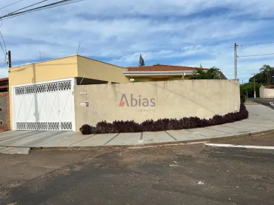 Casa com 3 Quartos à venda, 358m² no Parque Santa Marta, São Carlos