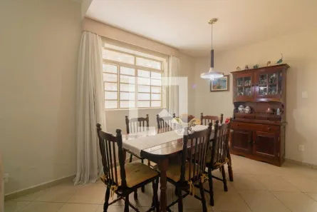 Casa com 2 Quartos à venda, 180m² no Vila Olímpia, São Paulo