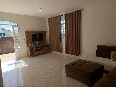 Casa de Condomínio com 3 Quartos à venda, 870m² no Setor Habitacional Arniqueira, Brasília
