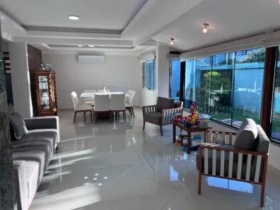 Casa com 3 Quartos à venda, 284m² no Mirante da Lagoa, Macaé