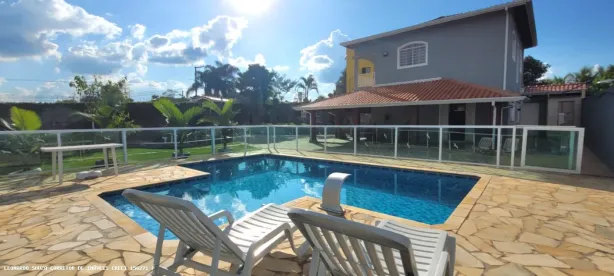 Fazenda/Sítio com 4 Quartos à venda, 200m² no , Pinhalzinho