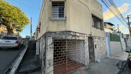 Casa com 2 Quartos para alugar, 90m² no Getúlio Vargas, Aracaju