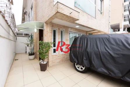 Casa com 3 Quartos à venda, 123m² no Macuco, Santos