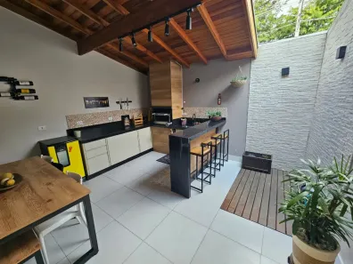 Casa de Condomínio com 3 Quartos à venda, 127m² no Jardim Santa Maria, Jacareí
