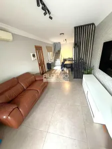 Sobrado com 3 Quartos à venda, 150m² no Parque Monte Alegre, Taboão da Serra
