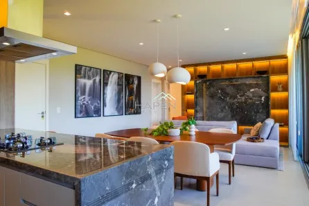 Apartamento com 3 Quartos à venda, 176m² no Hugo Lange, Curitiba