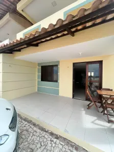 Casa de Condomínio com 3 Quartos para alugar, 100m² no , Aquiraz