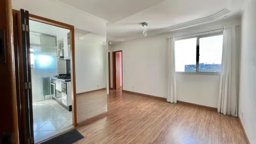 Apartamento com 2 Quartos para alugar, 50m² no Vila Carmosina, São Paulo