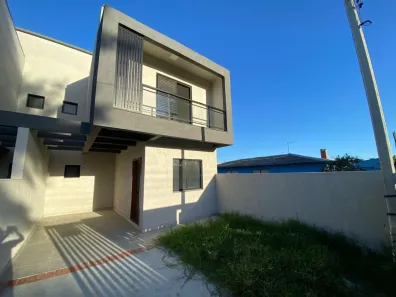 Sobrado com 3 Quartos à venda, 150m² no Centro Histórico, Cidreira