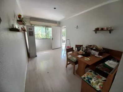 Apartamento com 2 Quartos à venda, 53m² no Jardim Itu, Porto Alegre
