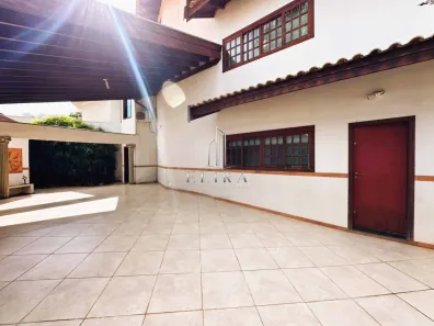 Sobrado com 3 Quartos à venda, 299m² no Cidade Jardim, Americana