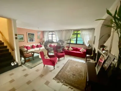 Casa com 3 Quartos à venda, 223m² no Jardim Petrópolis, São Paulo