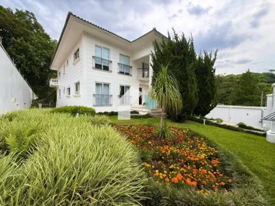 Casa com 5 Quartos à venda, 837m² no Vista Alegre, Curitiba