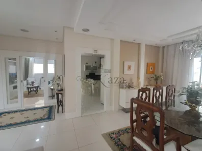 Casa de Condomínio com 3 Quartos à venda, 270m² no Loteamento Villa Branca, Jacareí