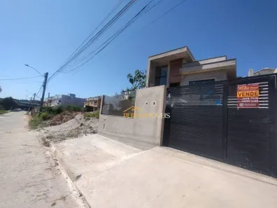 Casa com 2 Quartos à venda, 120m² no Colinas, Rio das Ostras