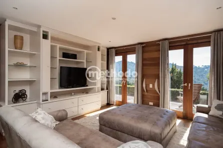 Casa com 5 Quartos à venda, 300m² no Jardim Andira, Campos do Jordão