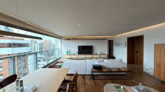 Apartamento com 2 Quartos à venda, 154m² no Vila Nova Conceição, São Paulo