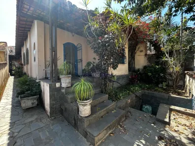 Casa com 3 Quartos à venda, 170m² no Bom Jesus, Belo Horizonte