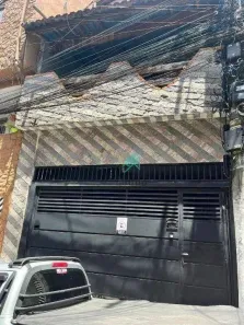 Sobrado com 2 Quartos à venda, 180m² no Piraporinha, Diadema