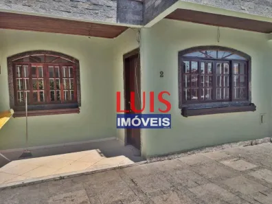 Casa com 2 Quartos para alugar, 45m² no Piratininga, Niterói