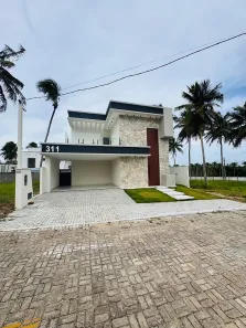 Casa de Condomínio com 3 Quartos à venda, 151m² no Cajupiranga, Parnamirim