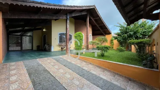 Casa com 3 Quartos à venda, 197m² no Balneário Stella Maris, Peruíbe