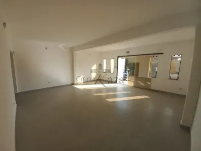 Prédio Comercial à venda, 292m² no Jardim Leonídia, Jacareí